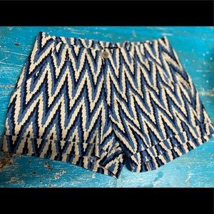 Women’s shorts navy, sky blue & beige print.